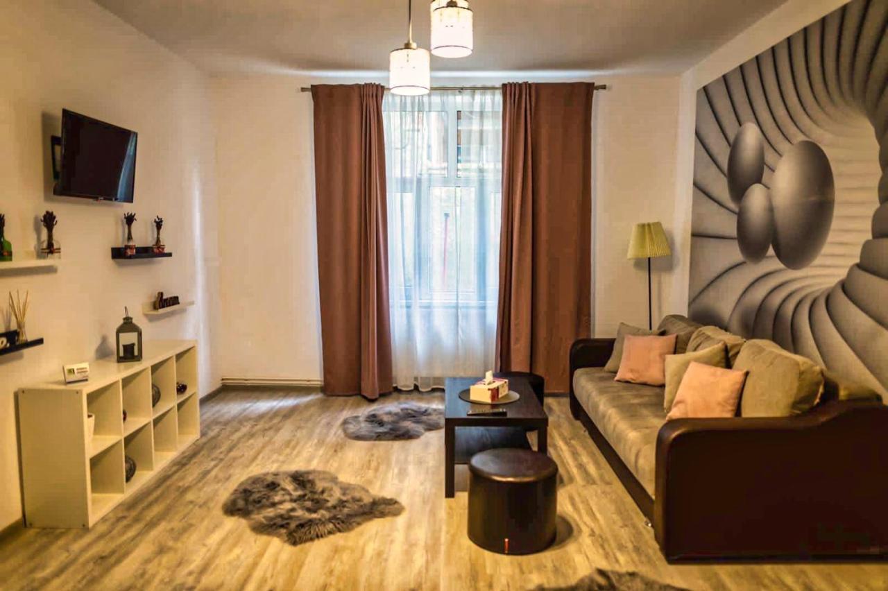 The Nest@Pinehouse Apartment Brașov Exterior foto